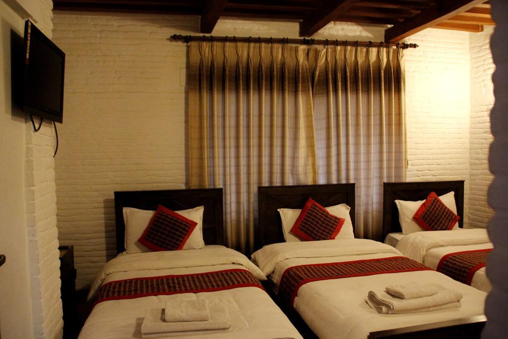 Hotel Peace N Park Kathmandu Zimmer foto